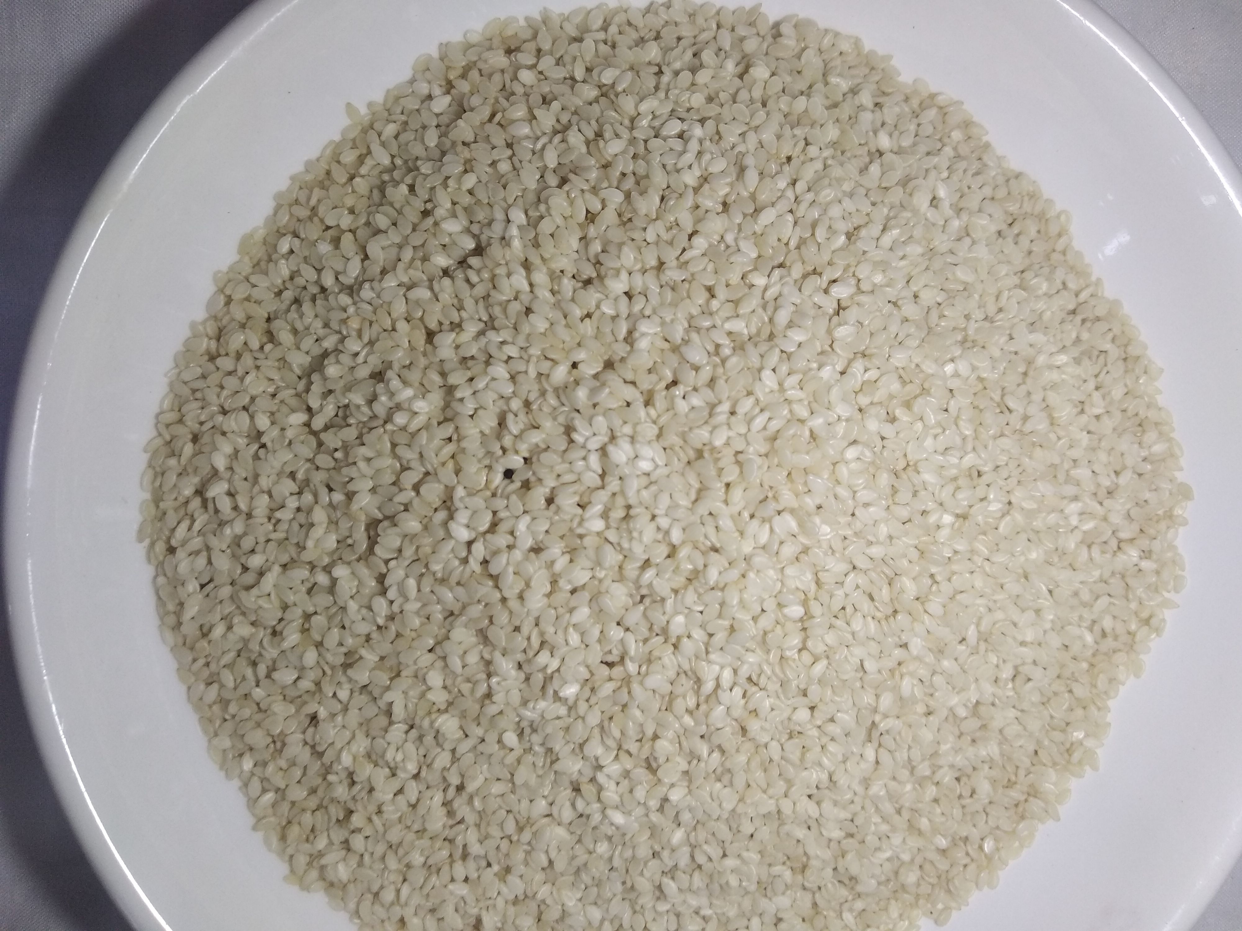 Кальций в кунжуте. Препараты на основе отрубей. Кунжут кальций. Кунжут волшебное дерево. Кальций в кунжуте.