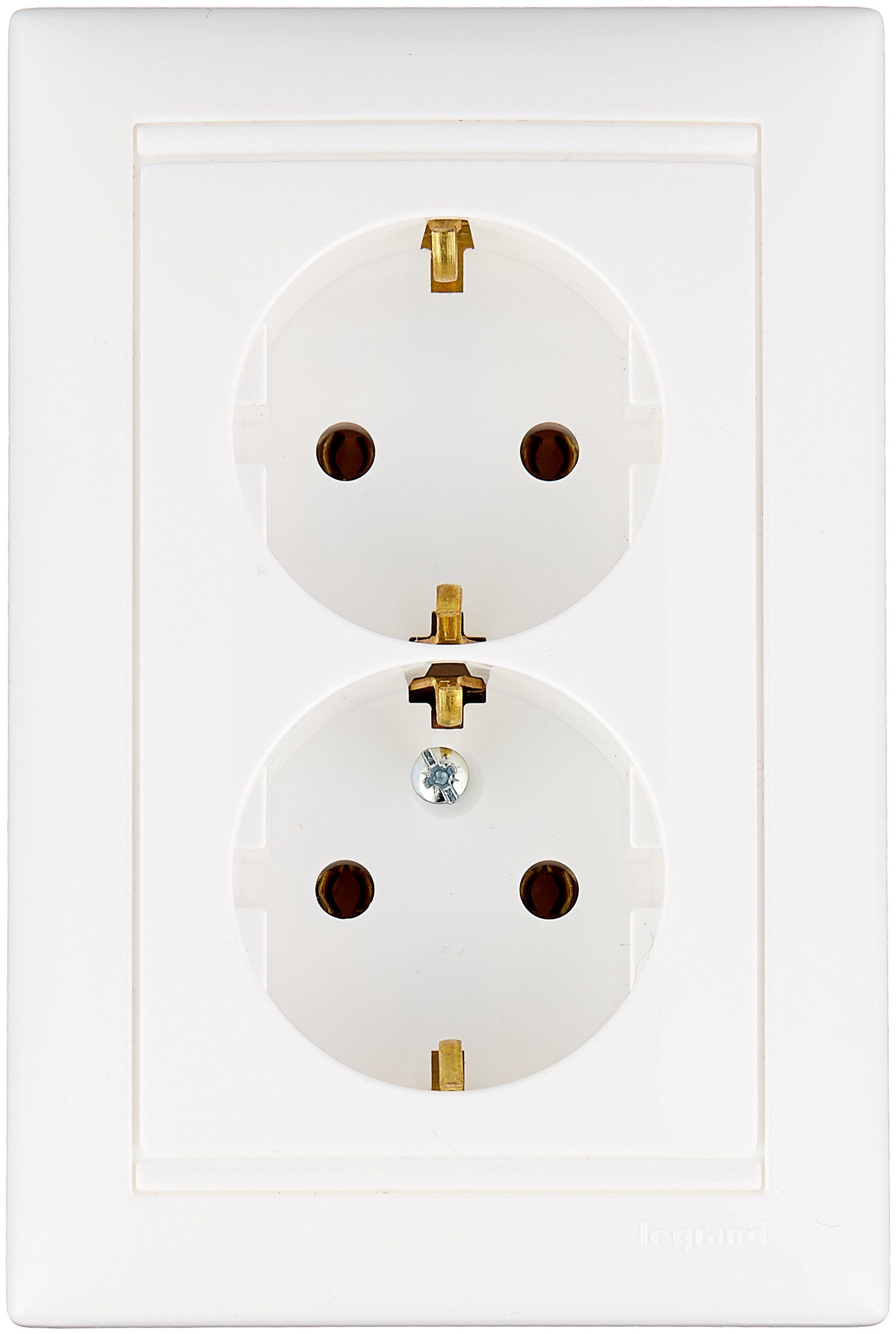 Розетка с з legrand valena белая. Розетка 2х2p+e белый дуэт. Розетки. Розетка Legrand Valena 774400.