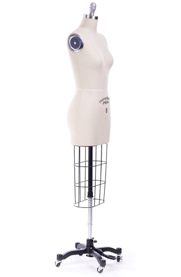 Манекен про. Манекен детский портновский. Сборка манекена. Манекен на кухне. Манекен американский.