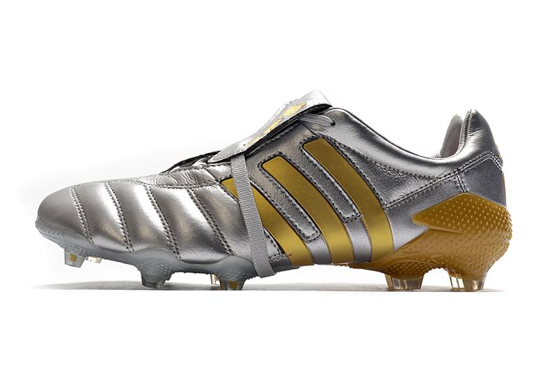 Adidas Predator Mania