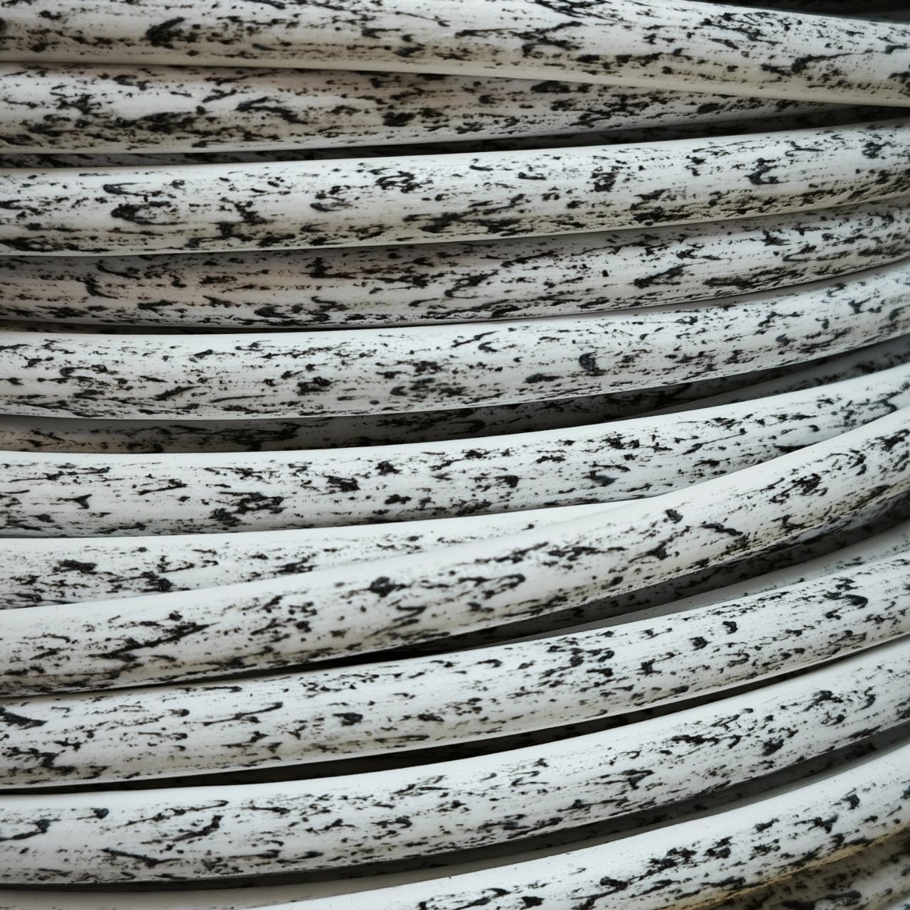 Полиротанг полутрубка. Ротанг 6мм. Шнур плетеный полипропиленовый 5мм 16пр. Ротанг полутрубка для плетения. Шнур пропиленовый 4 мм бухта 200м.