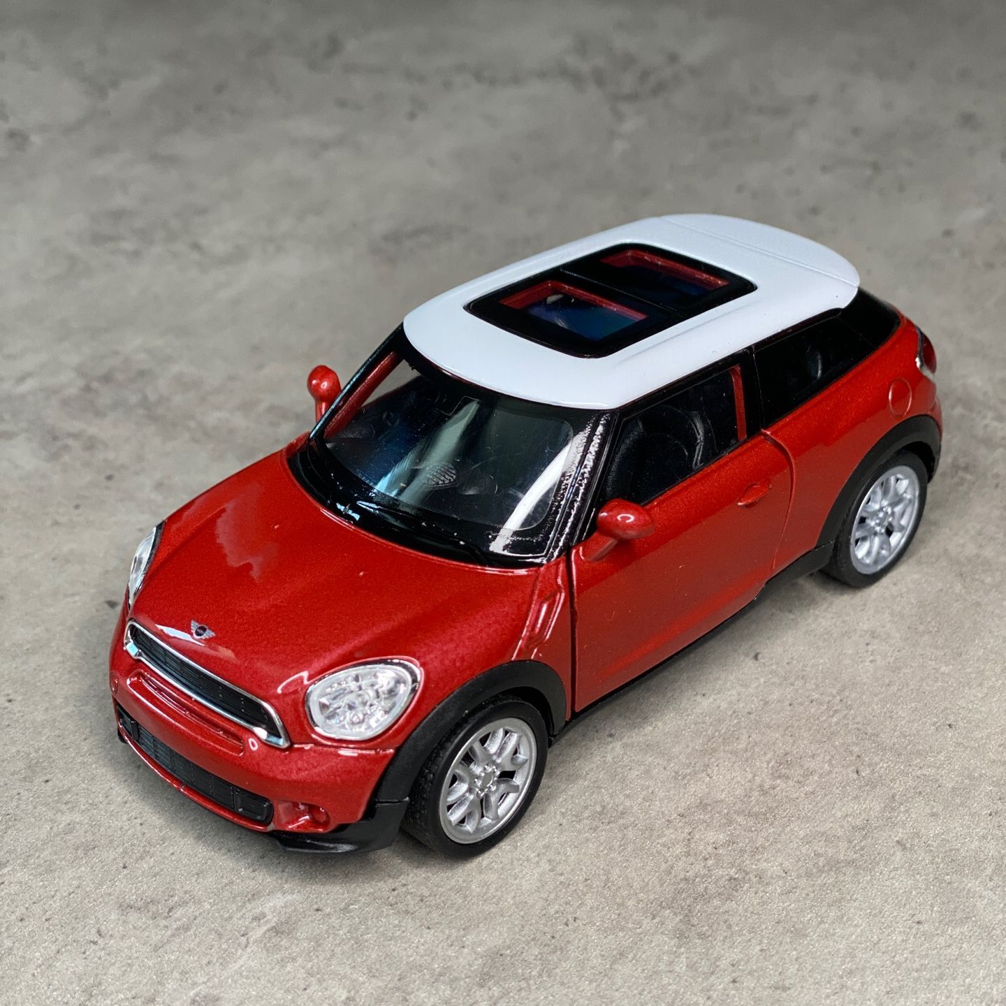 Металлическая машинка Welly MINI COOPER S PACEMAN Мини Купер С,  инерционная, цвет Красный - купить с доставкой по выгодным ценам в  интернет-магазине OZON (978230266)