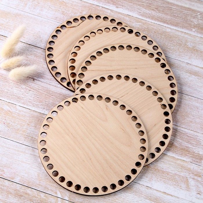 Деревянные донышки. Донышки для корзин. Деревянный круг с отверстием. Деревянные донышки для вязания. Деревянные донышки для вязания.