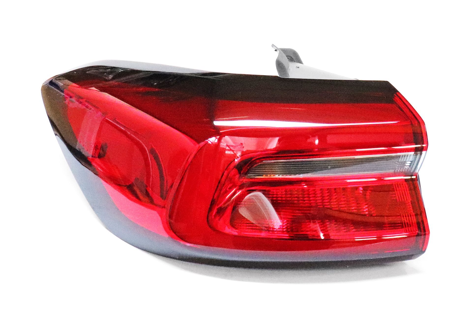 Задний фонарь чери тигго 8. Фонарь задний левый на крыло chery tiggo 8 605000008aa [60690]. t11-3773010.