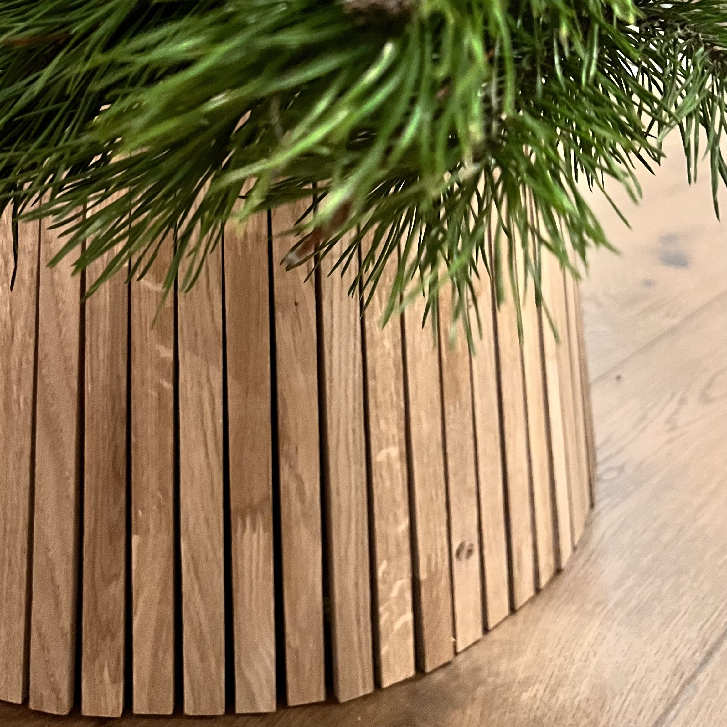 Как сделать подставку для елки? Пять решений главной новогодней проблемы
