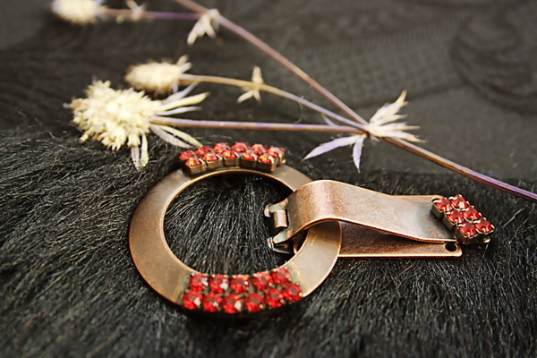 Клипса шубная - купить с доставкой по выгодным ценам в интернет ...