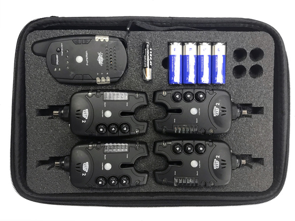 Сигнализаторы поклевки 4+1 Monster CARP 2 (Black) в кейсе - купить по ...