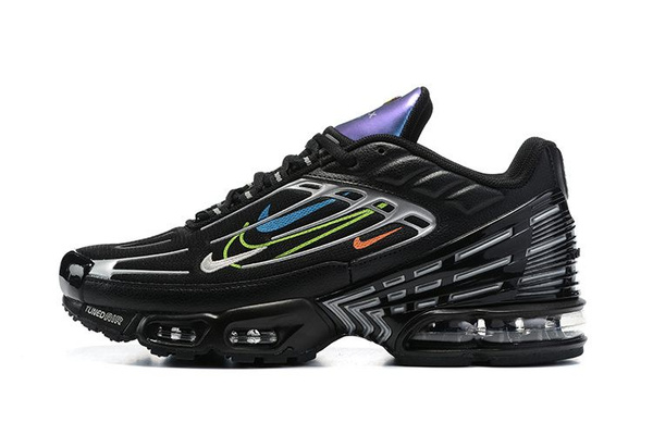 Кроссовки Air Max Plus купить на OZON по низкой цене (1592569586)