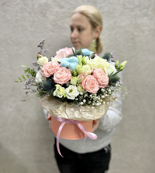 Эустома, Хлопок, Гортензия, Кустовая роза, Эрингиум, цвет разноцветный ...