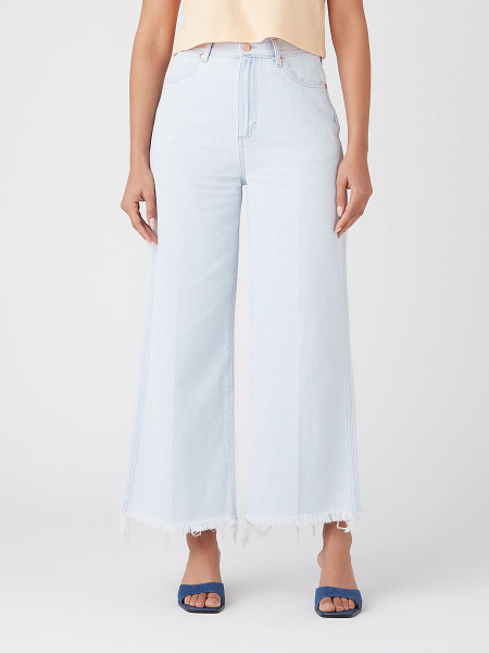 Джинсы Wrangler World Wide Crop - купить с доставкой по выгодным ценам ...