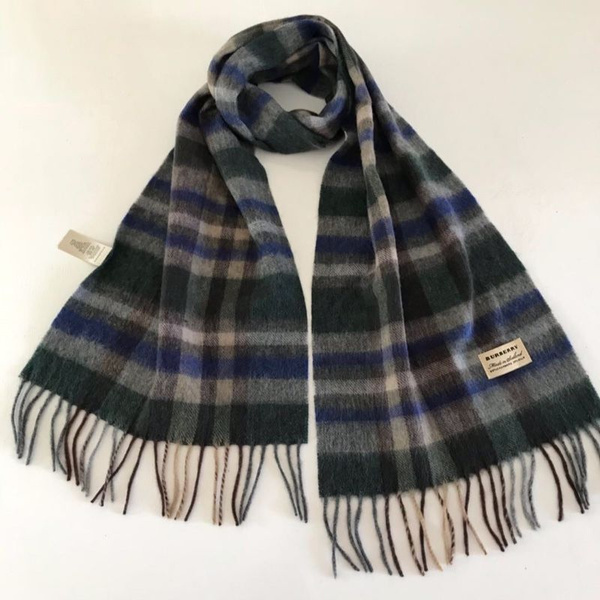 Шарф Burberry - купить с доставкой по выгодным ценам в интернет ...