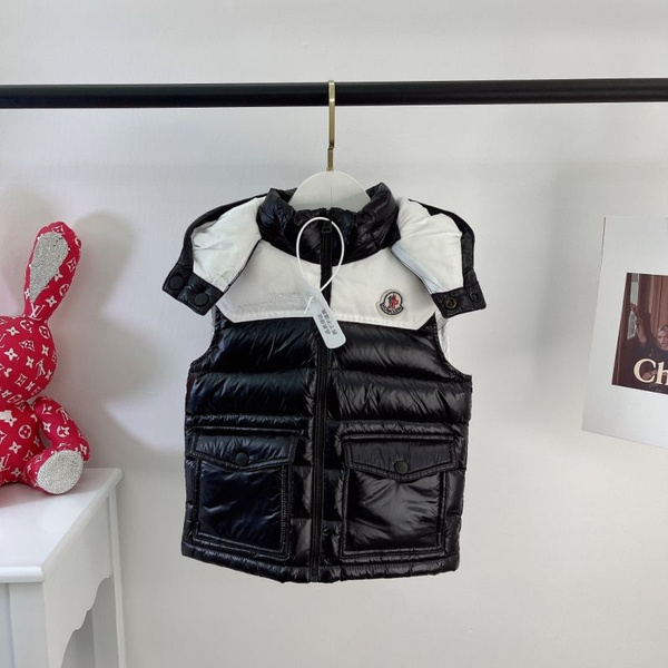 Жилет MONCLER - купить с доставкой по выгодным ценам в интернет ...