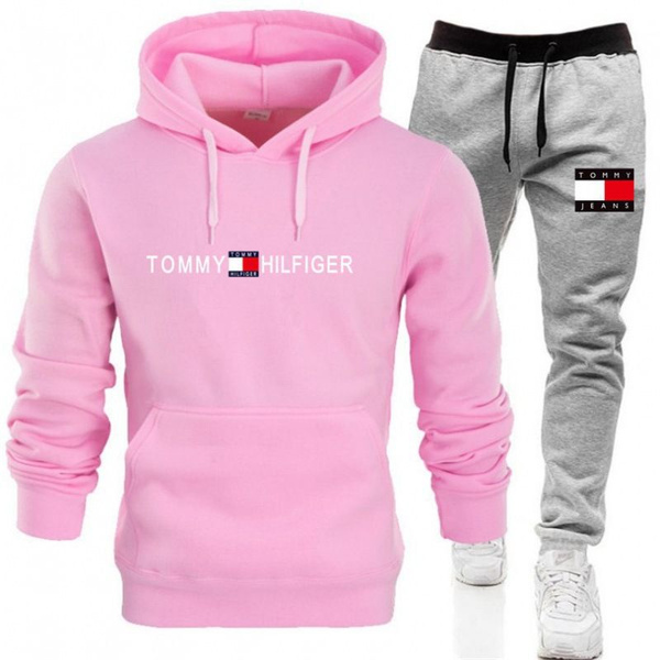 Костюм спортивный Tommy Jeans купить на OZON по низкой цене (1383813751)