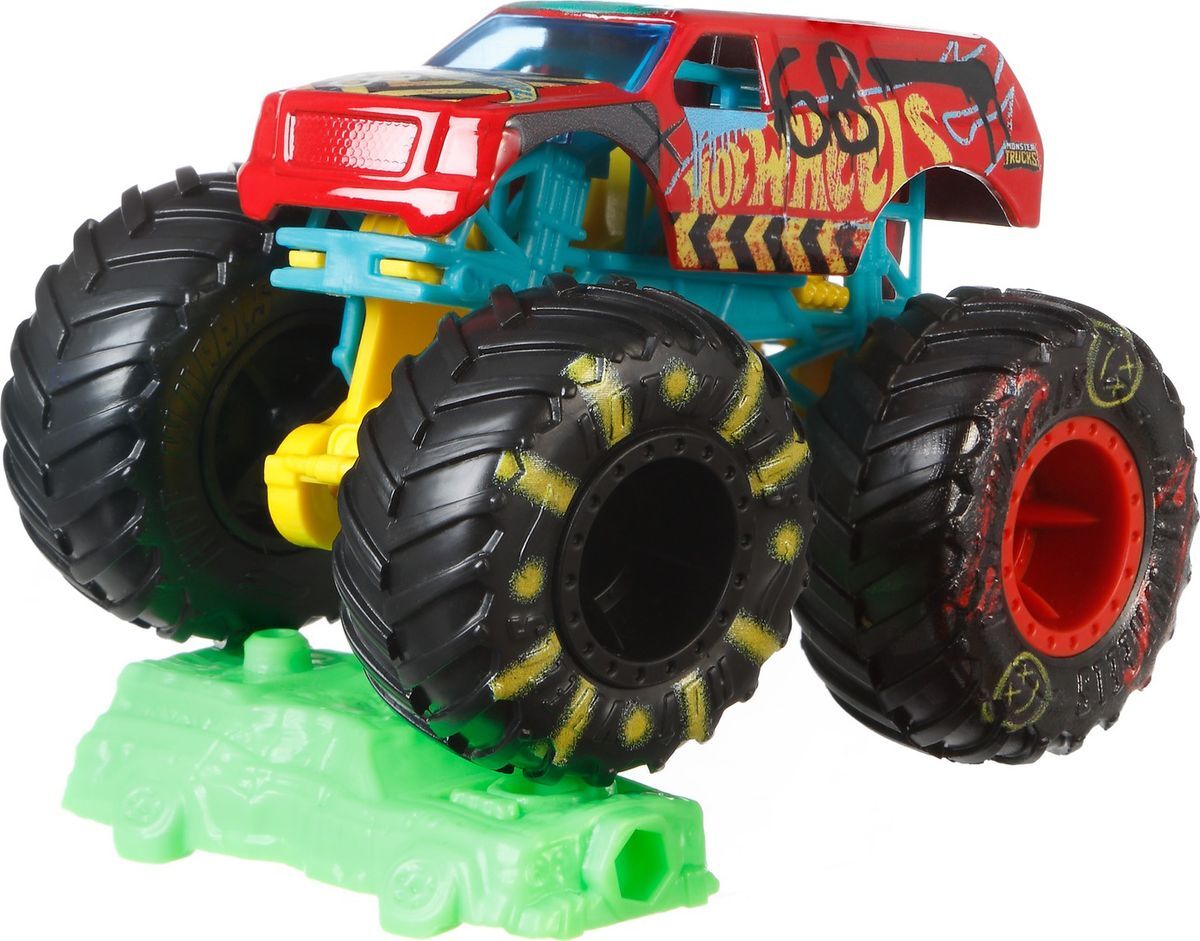 Wheels monster trucks. Монстр-трак hot Wheels Monster Jam Carolina crusher (flw78) 1:64. Демо дерби монстр трак. Монстр трак базовый hot Wheels. Fyj44 монстр трак.