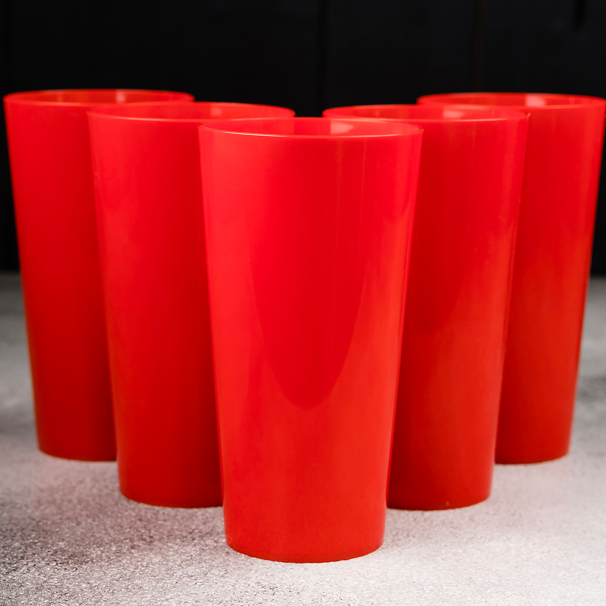 Многоразовый стакан для кофе с трубочкой. Стаканчик пластмассовый. Многоразовый стакан для кофе. Многоразовые стаканчики. Многоразовые стаканы.