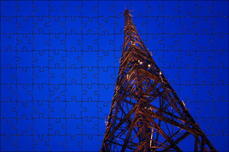 Radio tower. Радиовышка. Радиостанция башня. Картинка строим башню. Radio Tower Theodore Peterson.