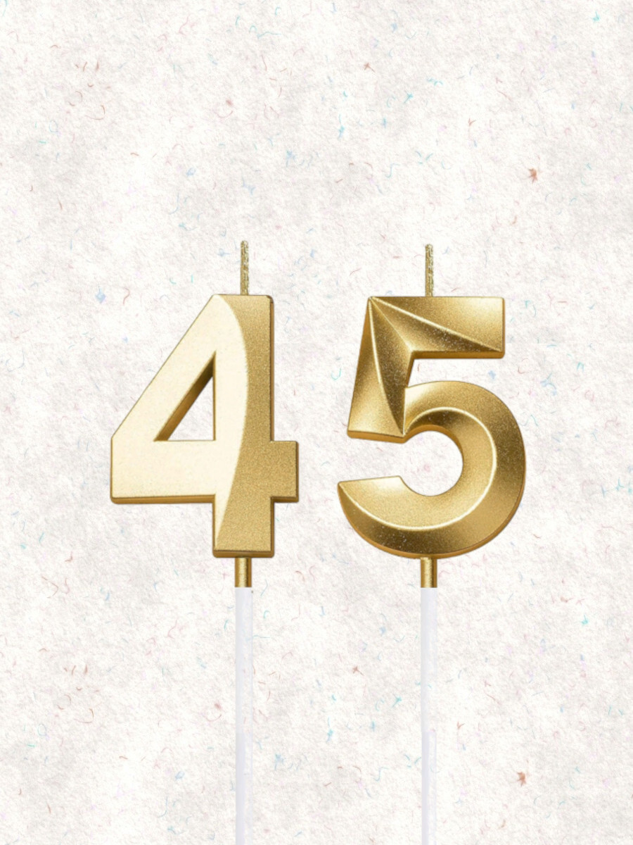 Торт с цифрами 45 свечами. Свечки на торт 45 лет. 45 лет торт свечи. 45 лет свечки. Свечки на торт 45 лет.