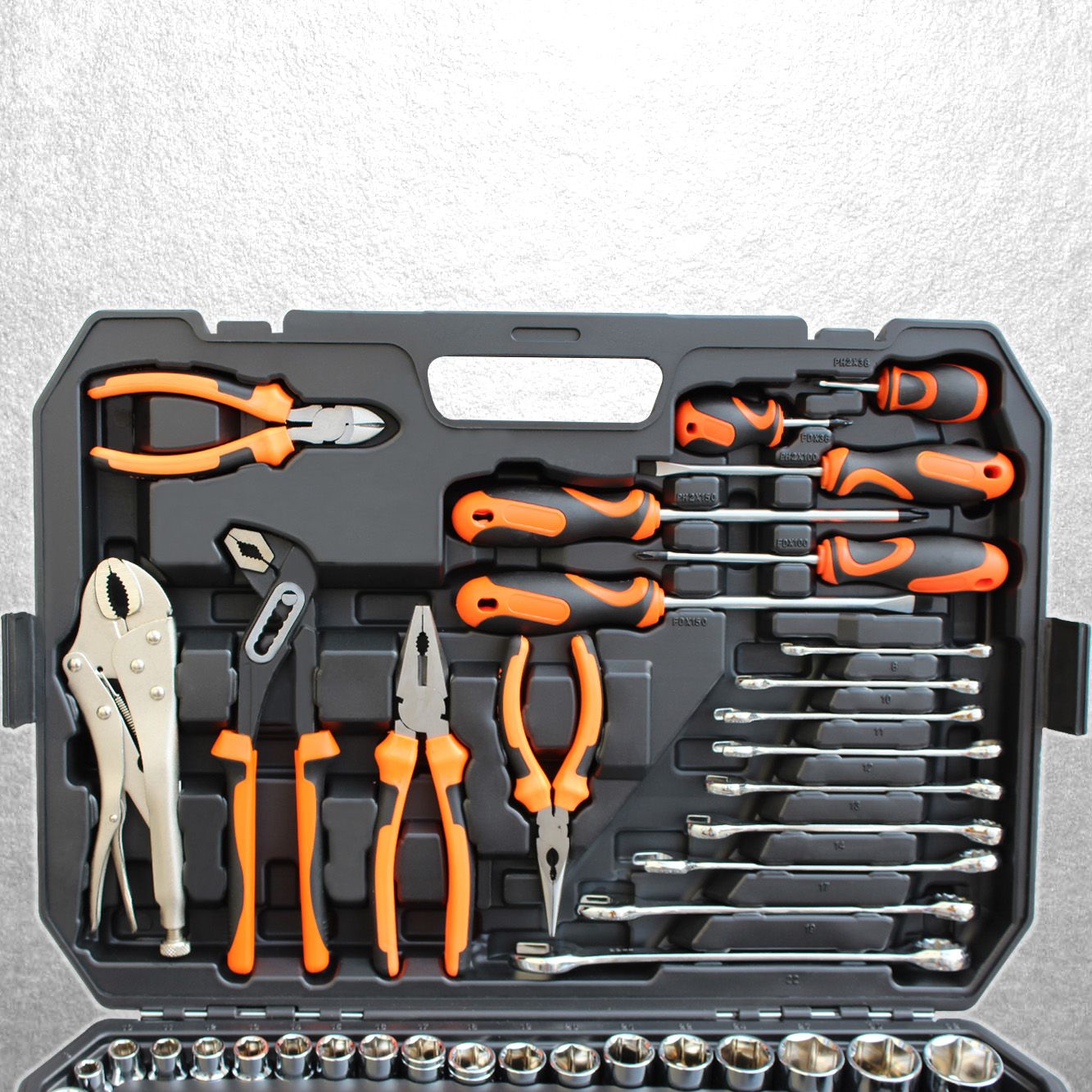 Набор инструментов ombra omt131s профессиональный, 131 предмет. Набор инструментов gigant gas 131. 131 предмет набор. Force инструмент. Набор инструментов tlb 142 предмета 09108.