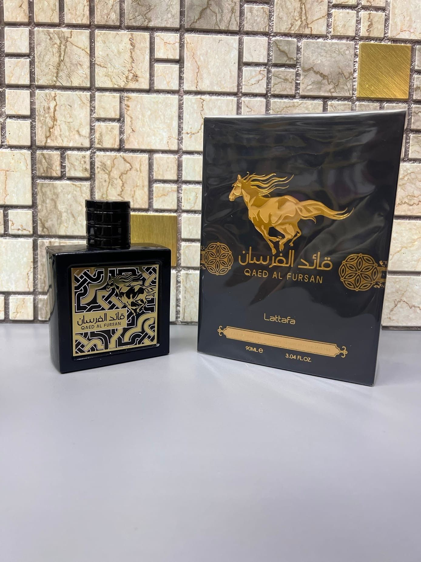 Lattafa qaed al fursan. Lattafa Parfums Qaed al Fursan. Lattafa Qaed al Fursan EDP 90 ml. Духи мужской Qaed al Fursan. Qaed al Fursan Lattafa Perfumes.