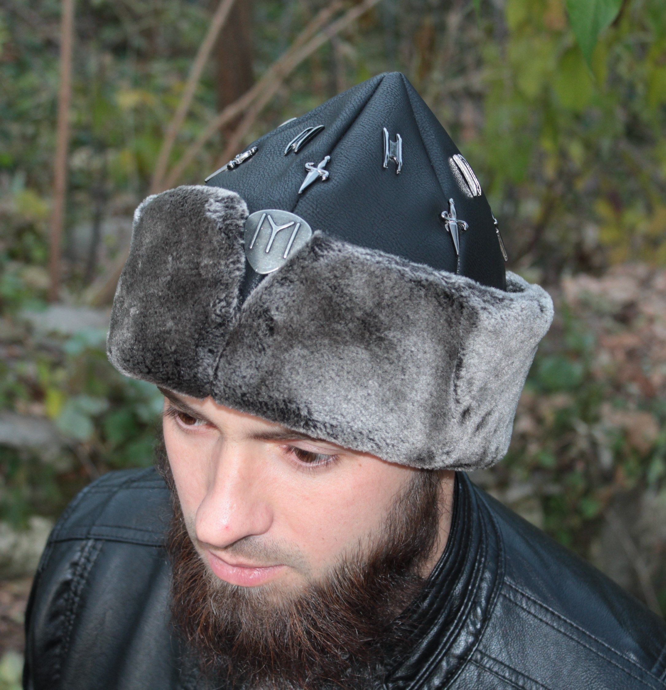 Турок в феске. Турецкая феска национальная. Тюбетейка абу. Турецкая шапочка. Османская феска.