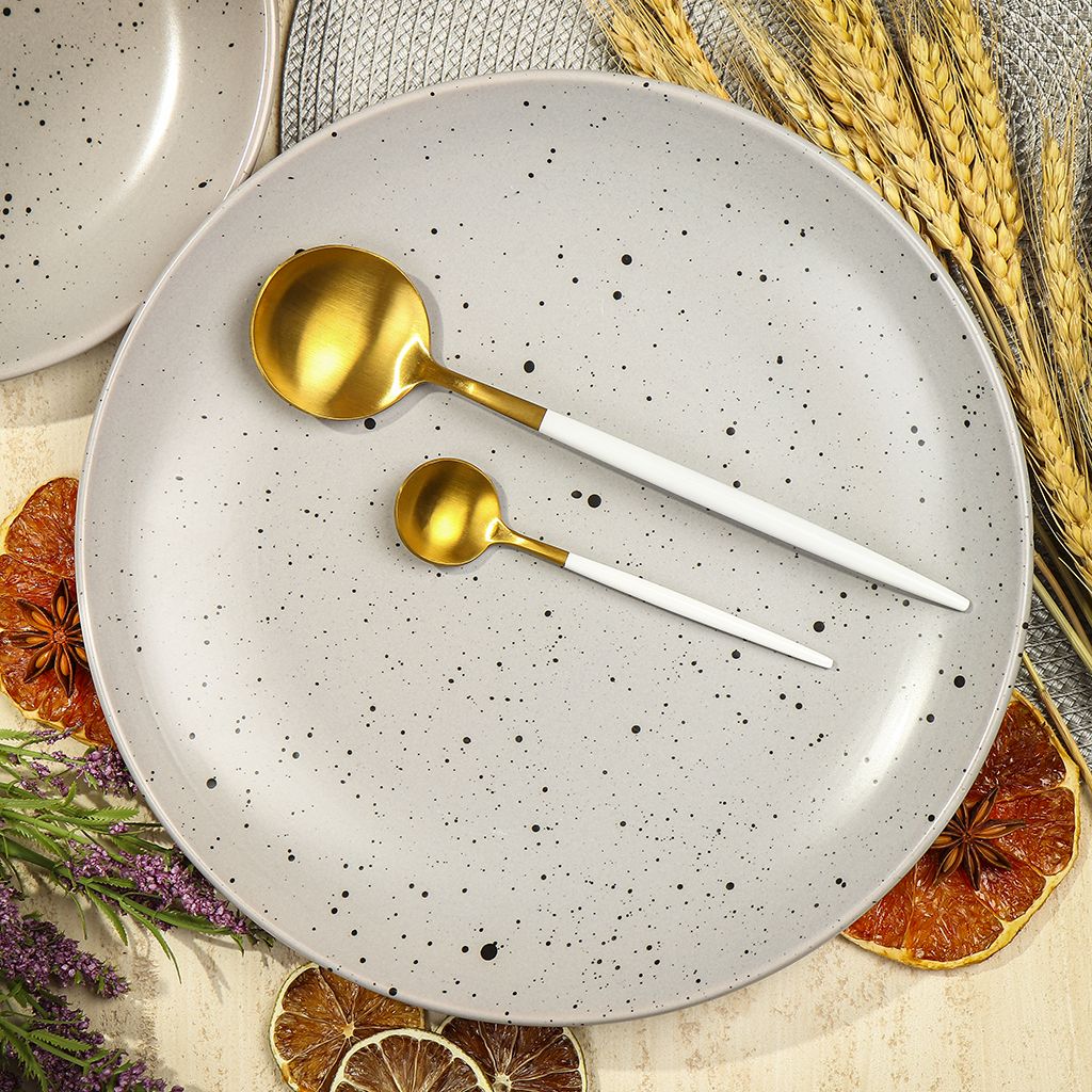 Тарелки daniks. Тарелка обеденная, стеклокерамика, 24 см, круглая, прованс, daniks, lhp 95. стол сверху тарелки роскошно. тарелка керамическая обеденная воздушность 25,5 см, цвет белый.