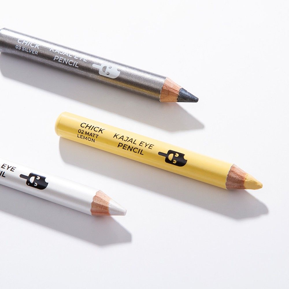 Kajal карандаш для глаз. Карандаш кайал для глаз. Каял макияж. Что значит каял. Карандаш каял.