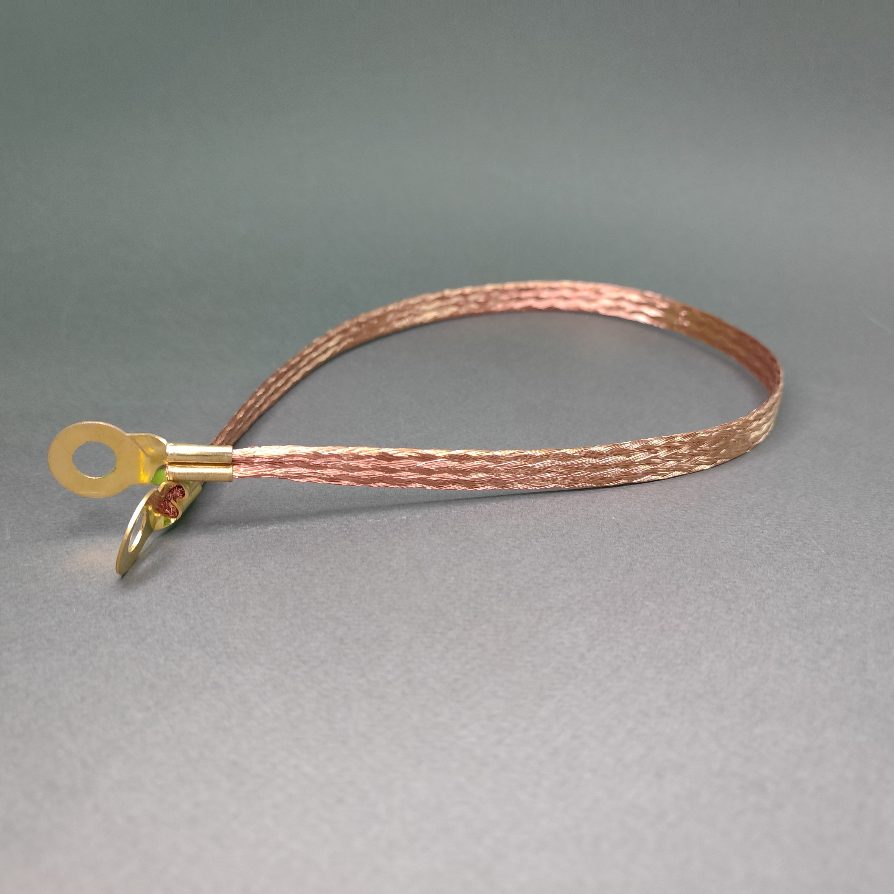 Rexant 81-4527. провод косичка медная газель 3302. ) (пмк-10-700) в. медная косичка. провод массы косичка l 400мм cargen ax-408.