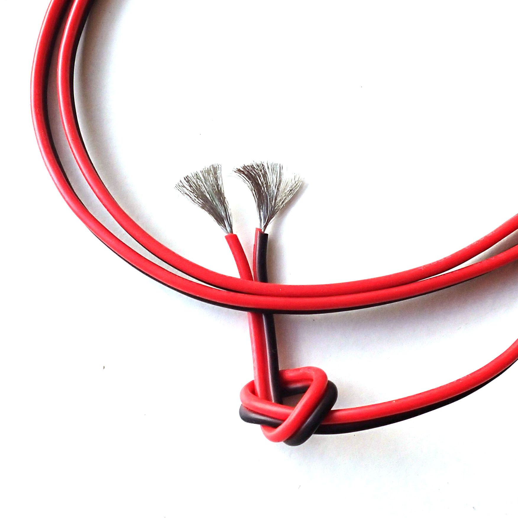 Проволока для скрепления бантов длина 8см, упаковка 800шт. Пружины double wire-o size 3/8. Переплёт двойной проволочной петлёй. Скрутка однопроволочного провода. Твист-лента белая диаметр 1 мм.