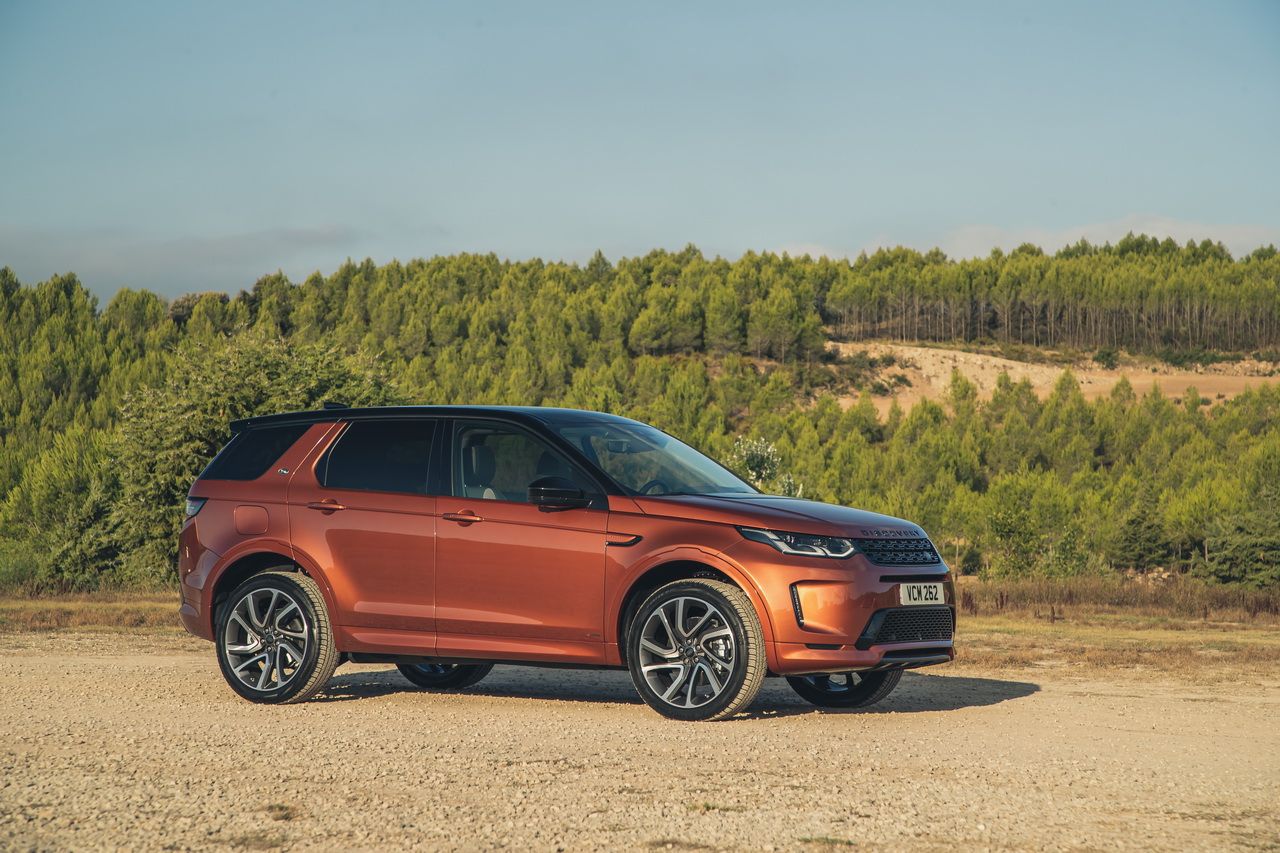 Land Rover Discovery Sport 2020. Ленд Ровер Дискавери 2019. Дискавери спорт 2019. Ленд Ровер спорт 2019.