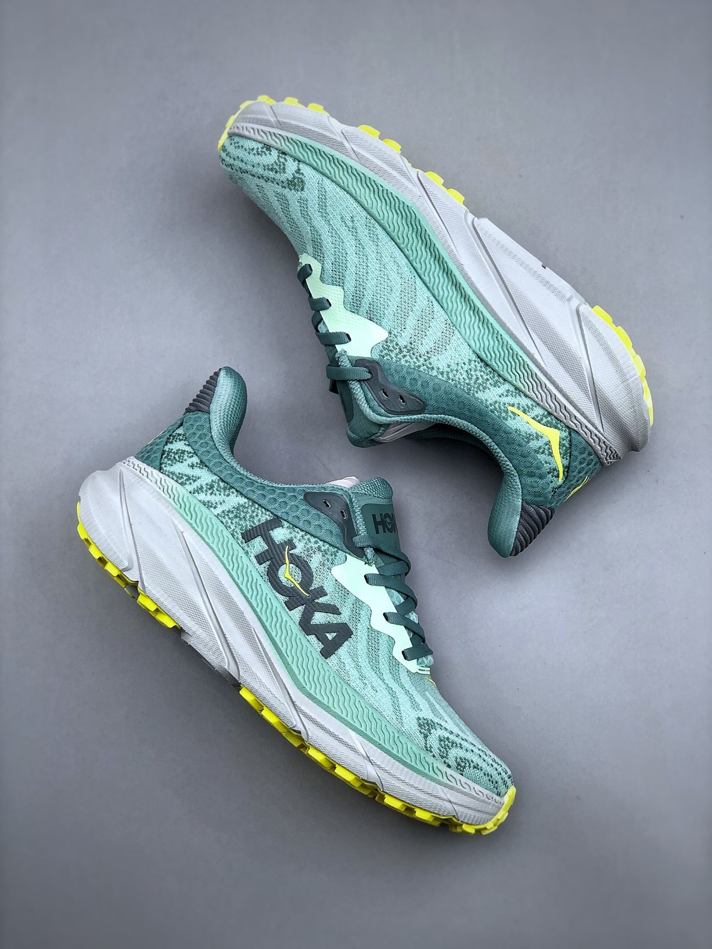 Кеды, кроссовки и слипоны мужские HOKA ONE ONE (Хока Он Он) – купить на ...