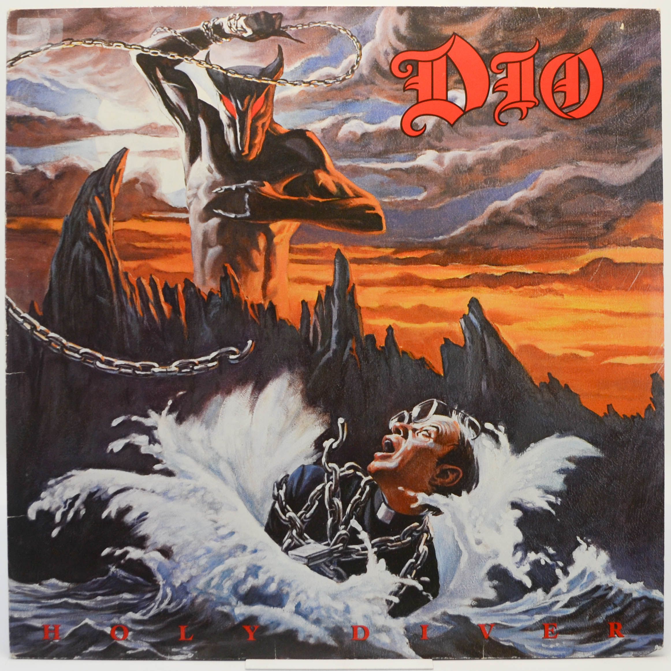 Рок альбомы. Dio Holy Diver 1983 обложка. Dio 