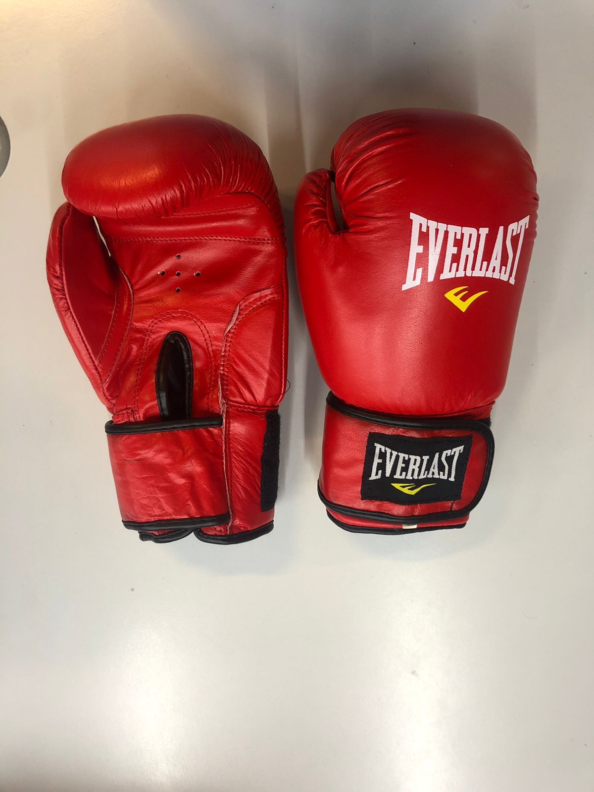 Перчатки Everlast MMA