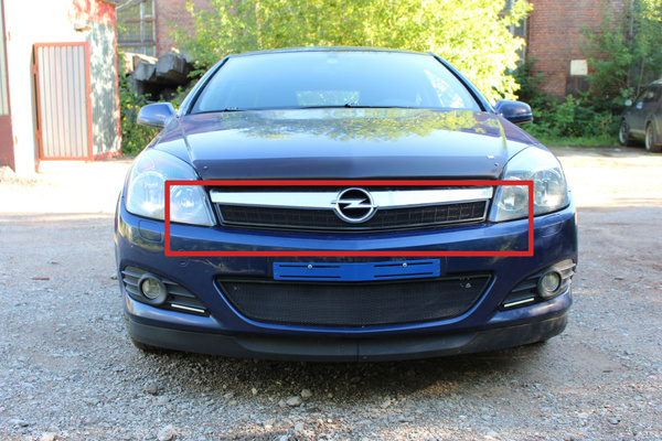 Защитная сетка радиатора верх черная Opel Astra (2006-2014) H ...