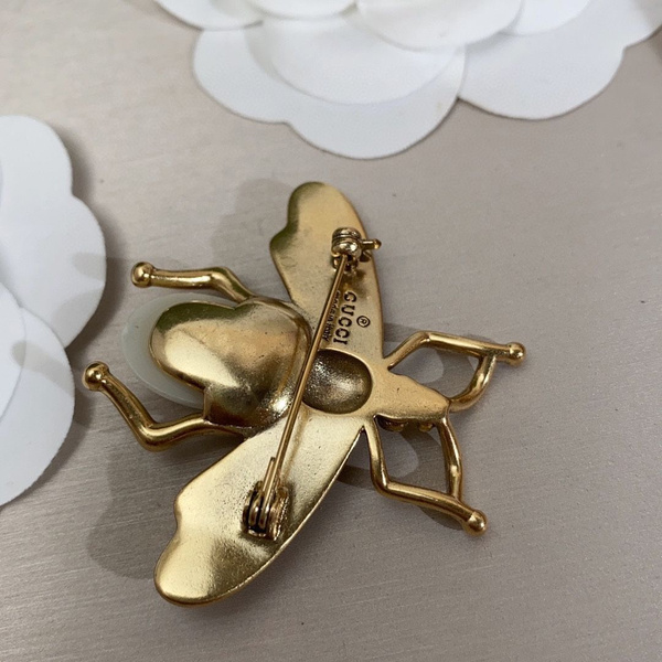 Gucci Брошь - купить с доставкой по выгодным ценам в интернет-магазине ...