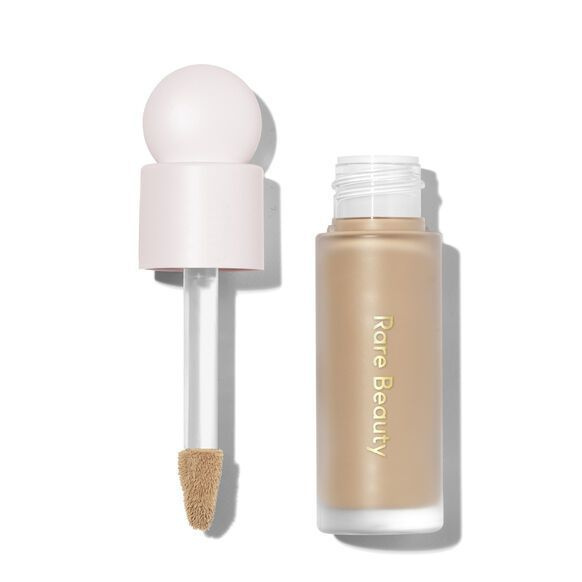 RARE BEAUTY Жидкий осветляющий консилер Liquid Touch Brightening ...