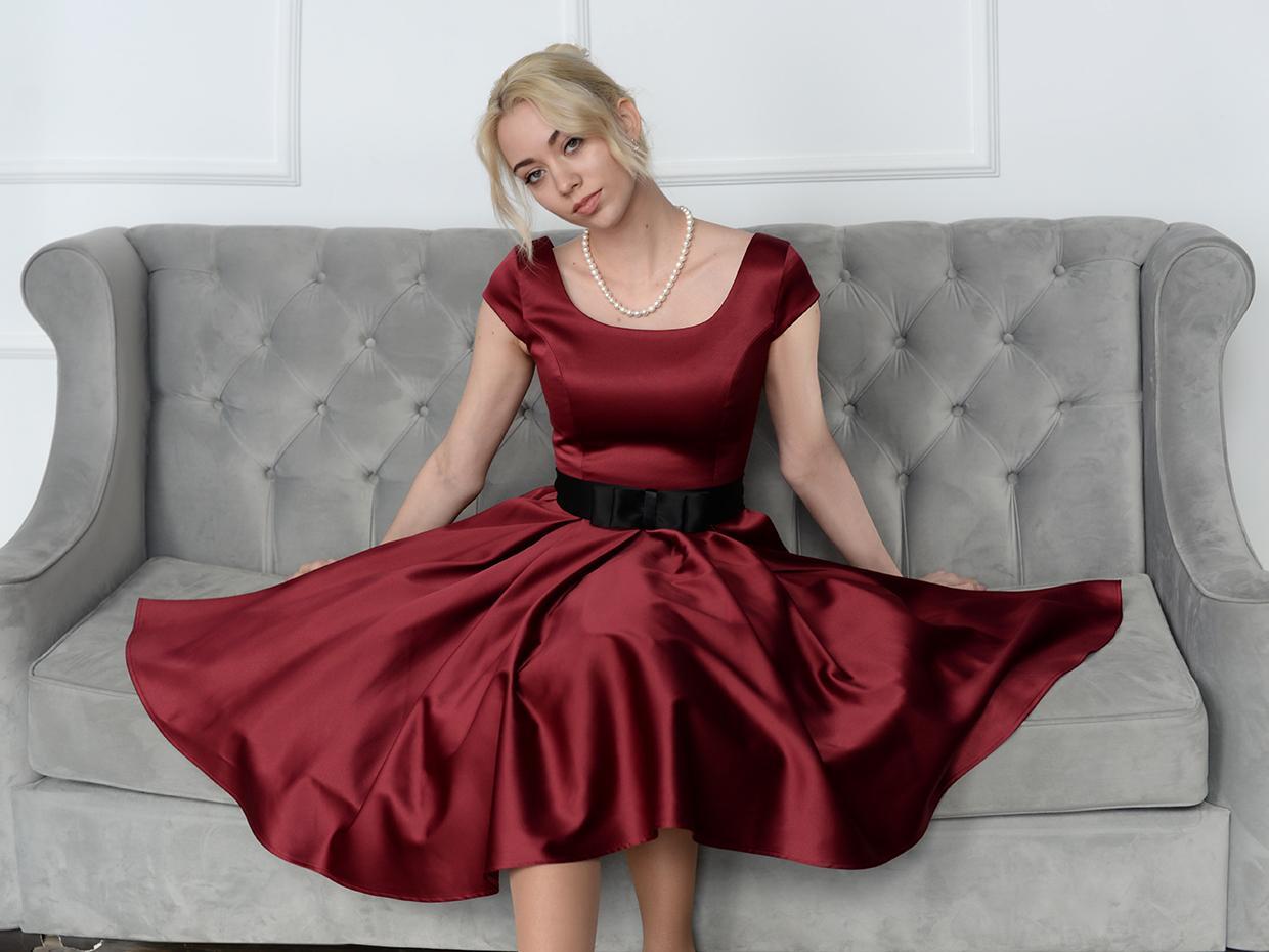 Ретро Платье Атласное С Пуговицами Отзывы фото 14