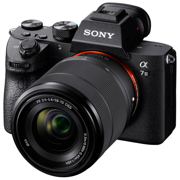 Sony Фотоаппарат системный премиум Alpha7 III + 28-70mm F3.5-5.6 OSS (ILCE-7M3K)