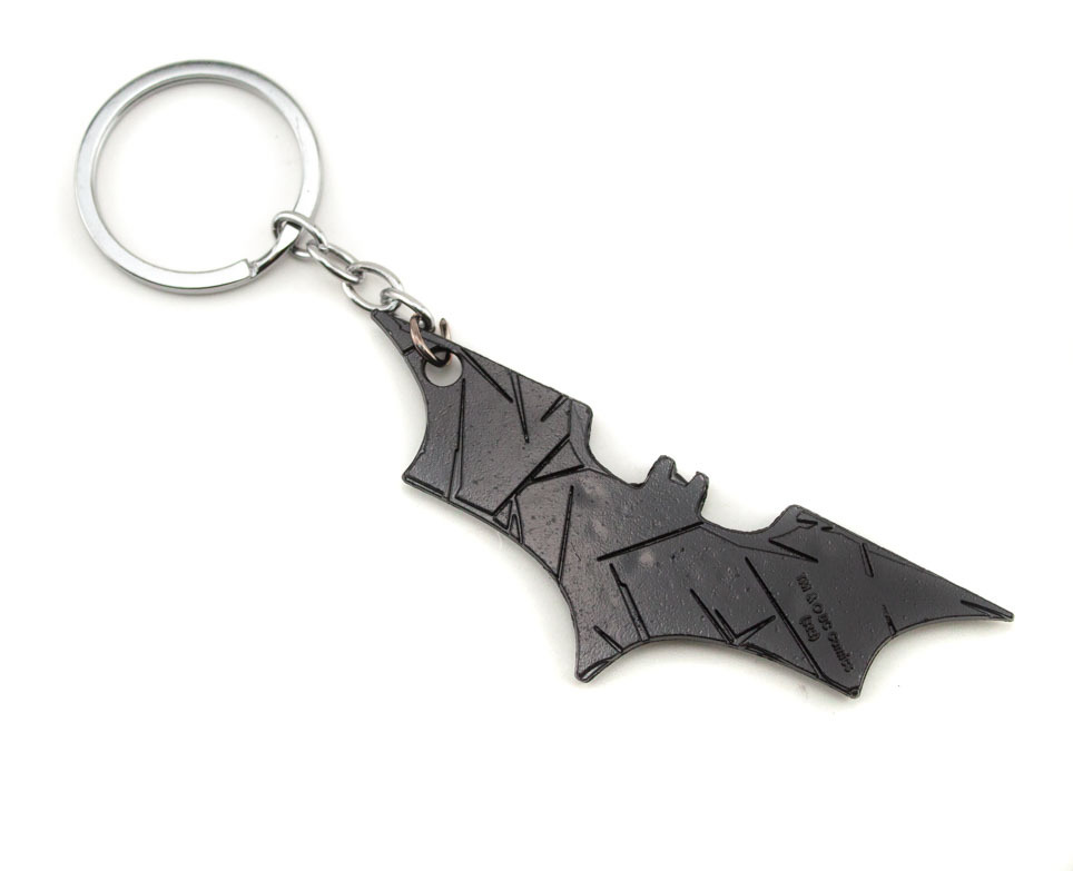 брелок бэтмен. брелок король лев. брелок для ключей бэтмен №6. бэтаранг брелок. ключи batman.