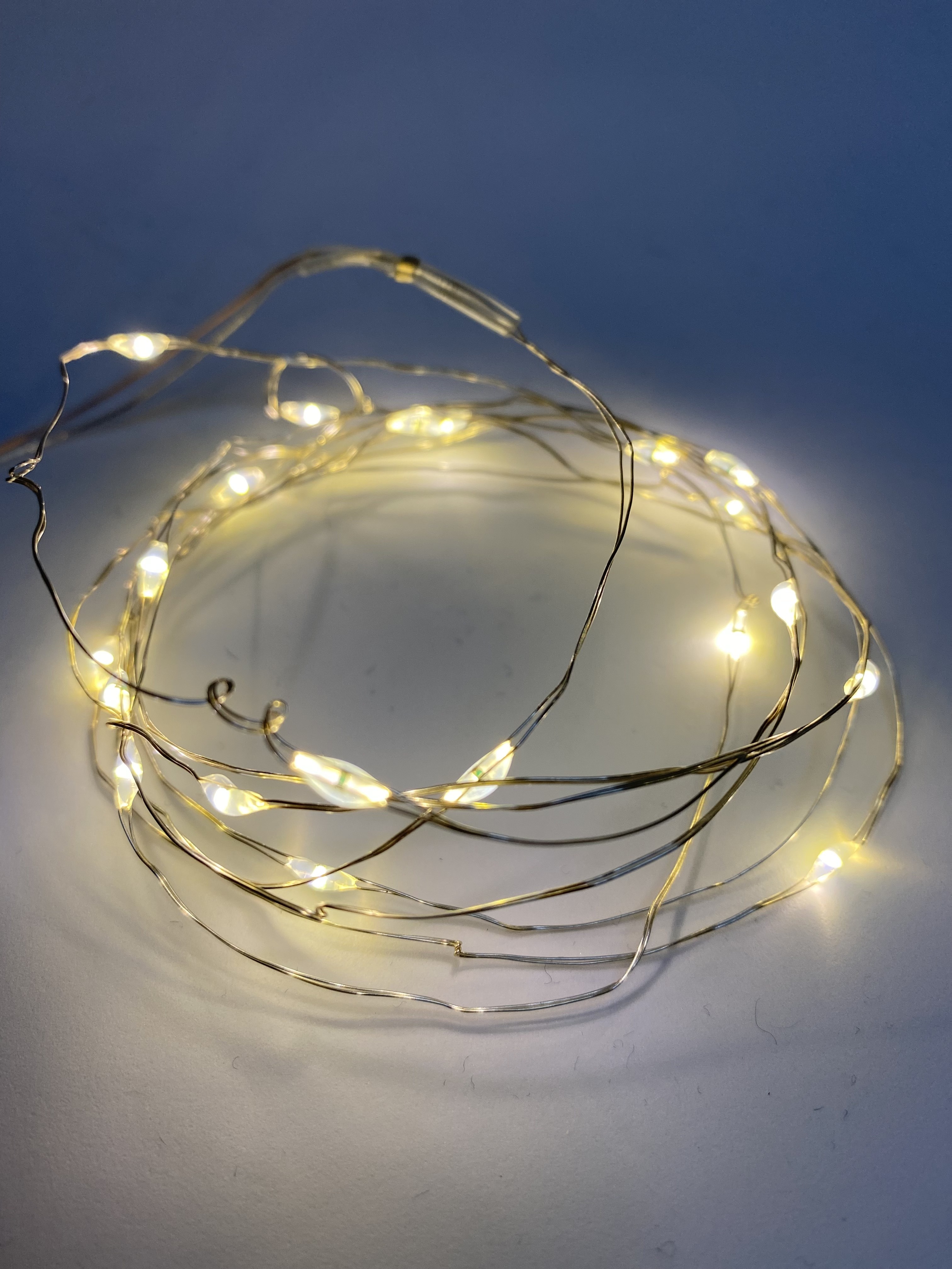 Новогодняя led гирлянда сетка 2,4мх1,0м rgb. Гирлянда растяжка бабочки. Пр. Электрогирлянда actuel 240 led 15. Гирлянда роса светодиодная 2м 10 веток.