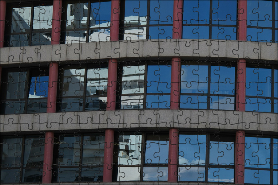 Фасад многоэтажного дома. Текстура здания с окнами. Окна building. Текстура здания с окнами. Окна building.