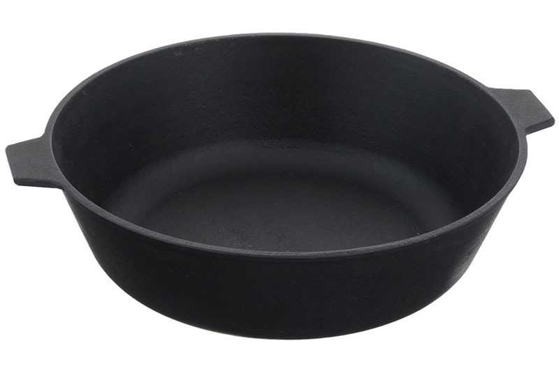 Лучшие чугунные сковородки. Сковорода чугунная 200/30-1 (б). Черный диск чугунной сковородки. Глиняная посуда для духовки.