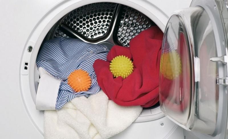Какими шариками стирать пуховик в стиральной машине