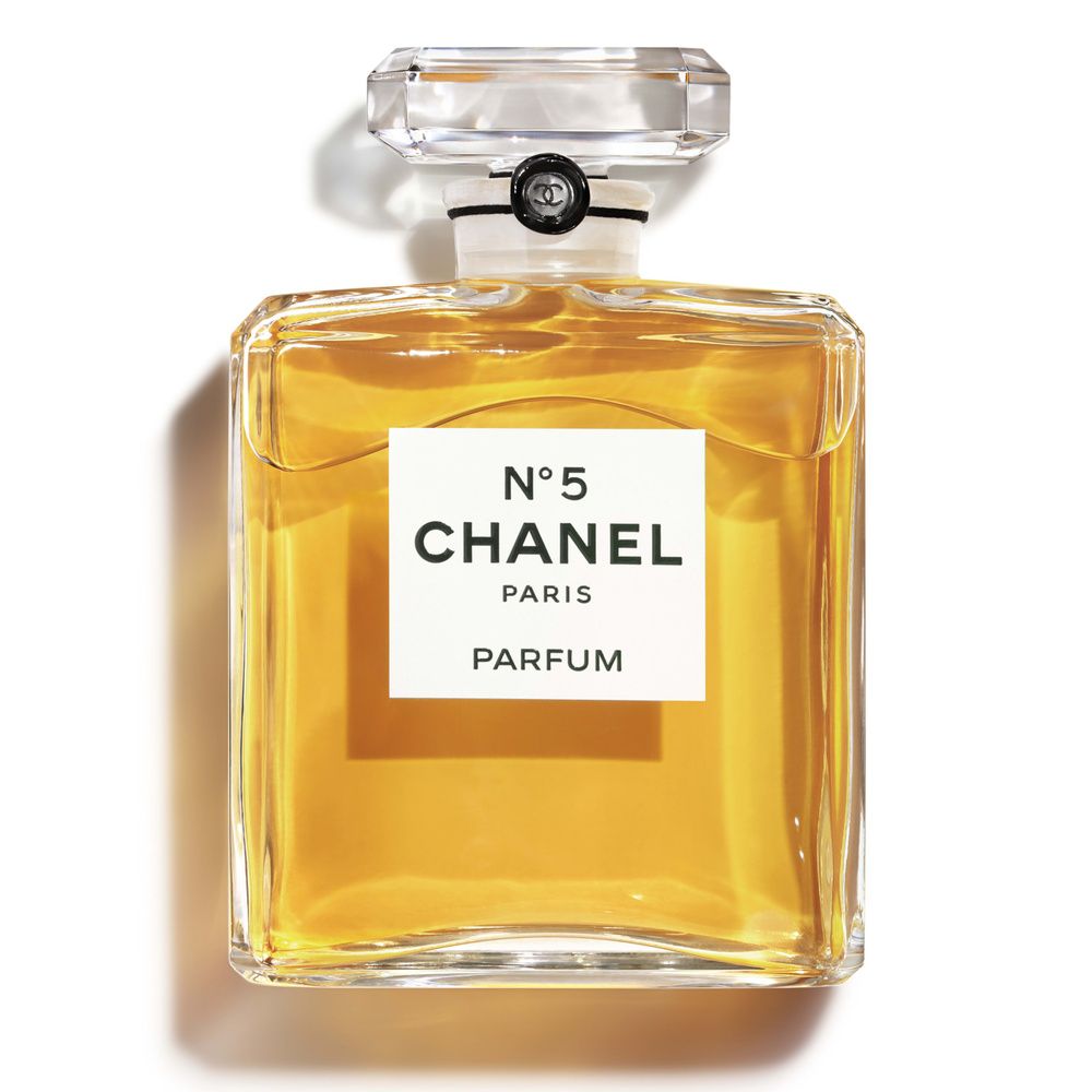 Ароматы шанель 5. Chanel n5. Духи Шанель номер 5. Chanel no 5 100 ml. Шанель номер 5 Eau de Parfum.