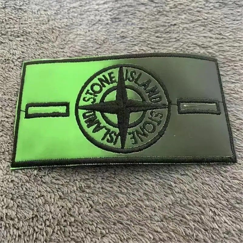 Оригинальный патч stone island