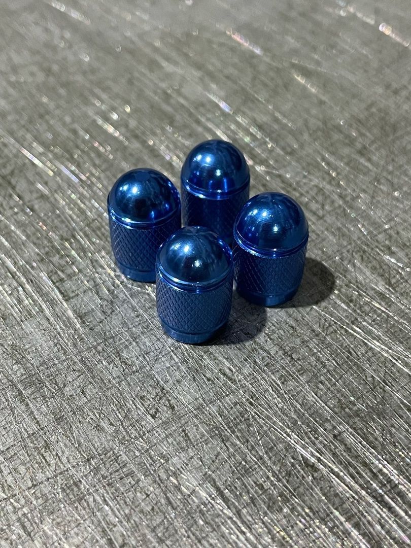 Колпачок vlx-vc08 для a/v в виде пули с 2 проточками (красный). Патроны mesa синяя гильза. Ниппельный колпачок vlx vc04. Пульки синие. , металл knv 008-2.