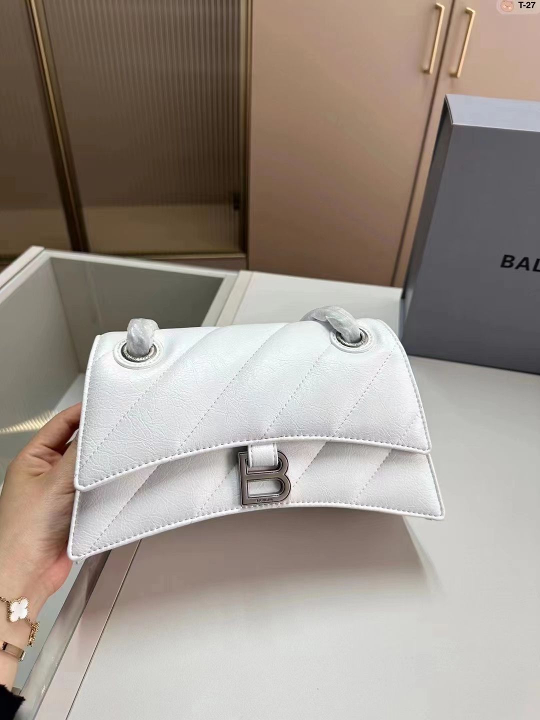 Balenciaga рисунок