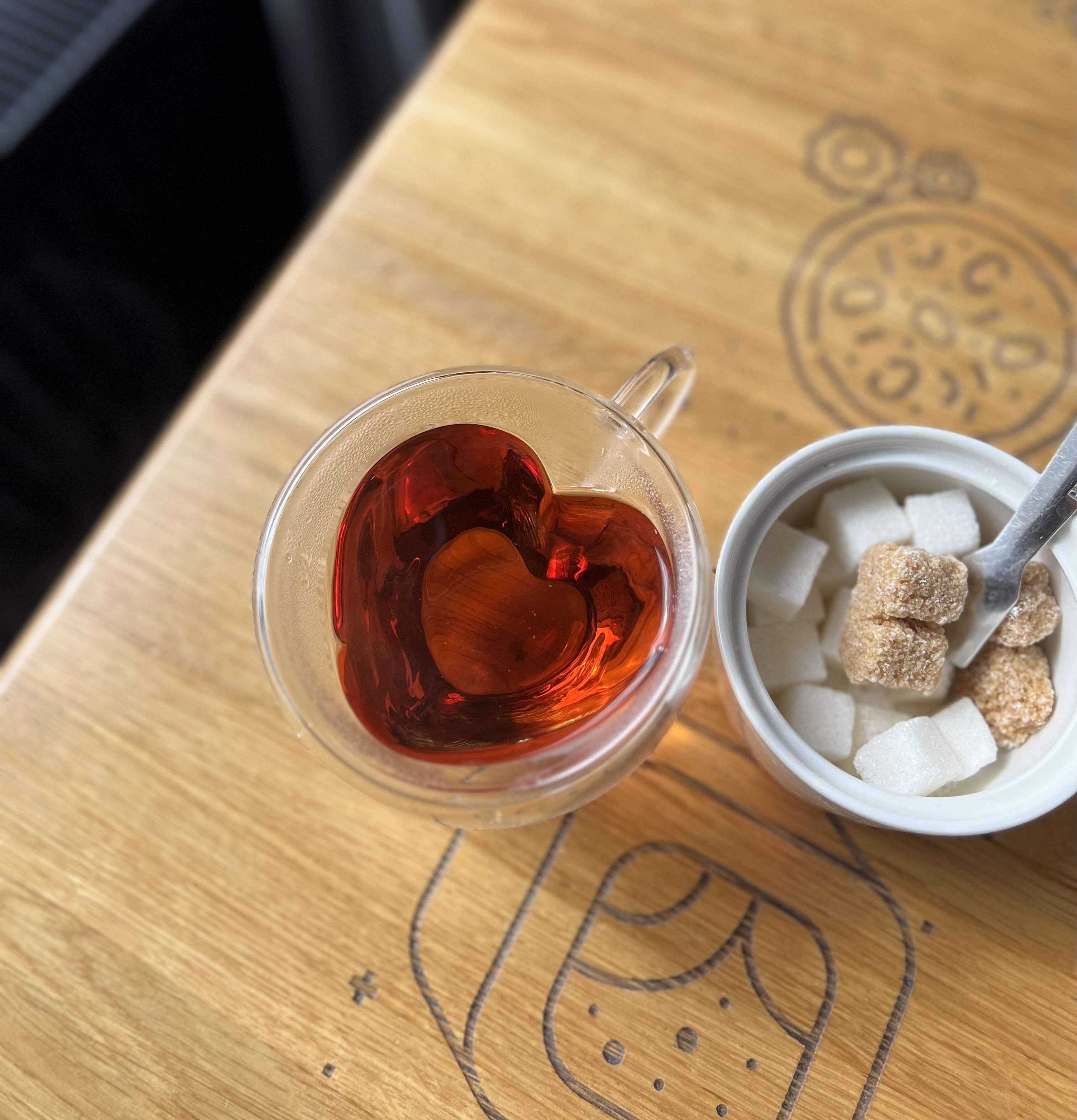 Eat tea