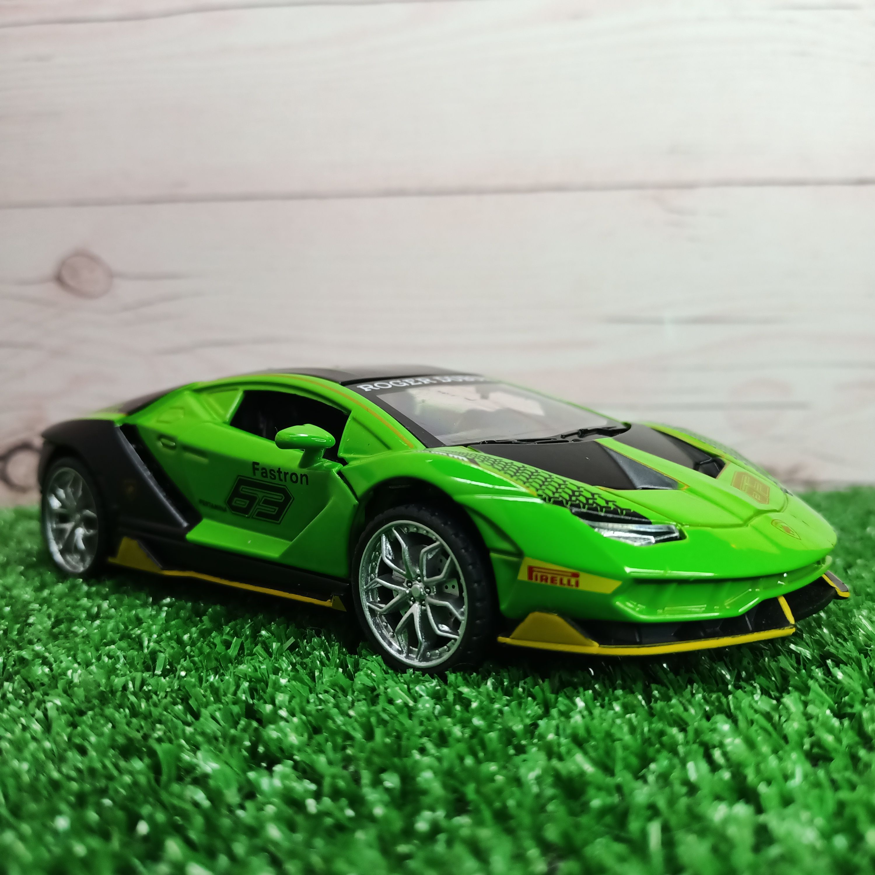 Машинка коллекционная Металлическая LAMBORGHINI Centenario / Инерционная, Звук, Подсветка