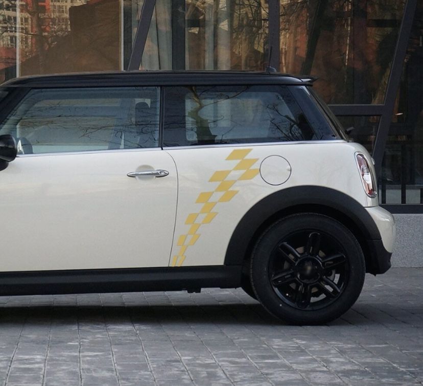 Проекция дверей Mini Cooper