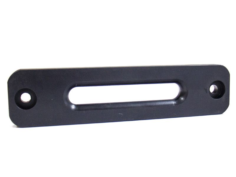 Чехол на клюз лебедки. Узкая прорезь. Макгард ключ. Решетка aco чугун. Полуазиатский разрез глаз.